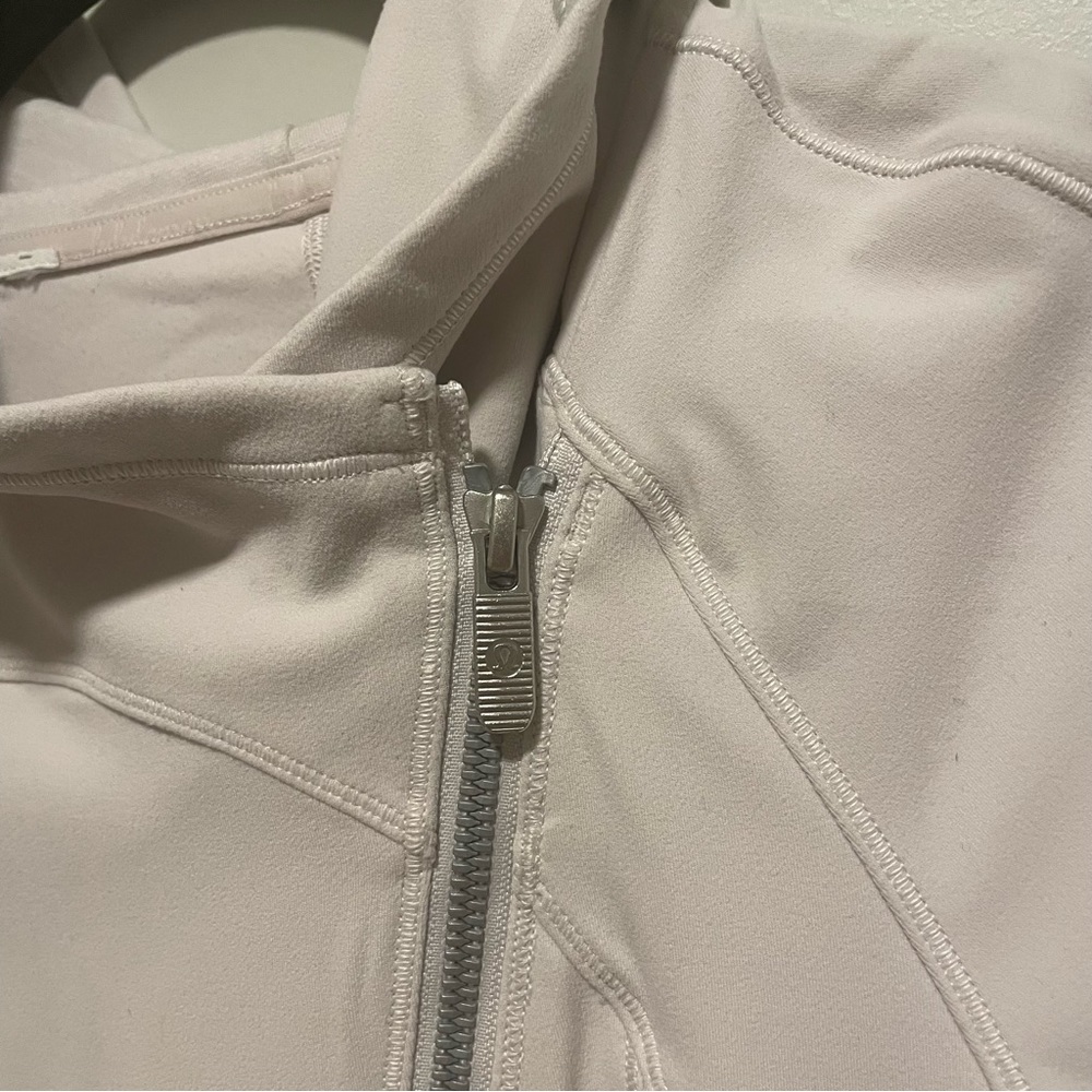 Lululemon Every Journey Hoodie in Light Chrome (very light pink) - Picture 4 of 11